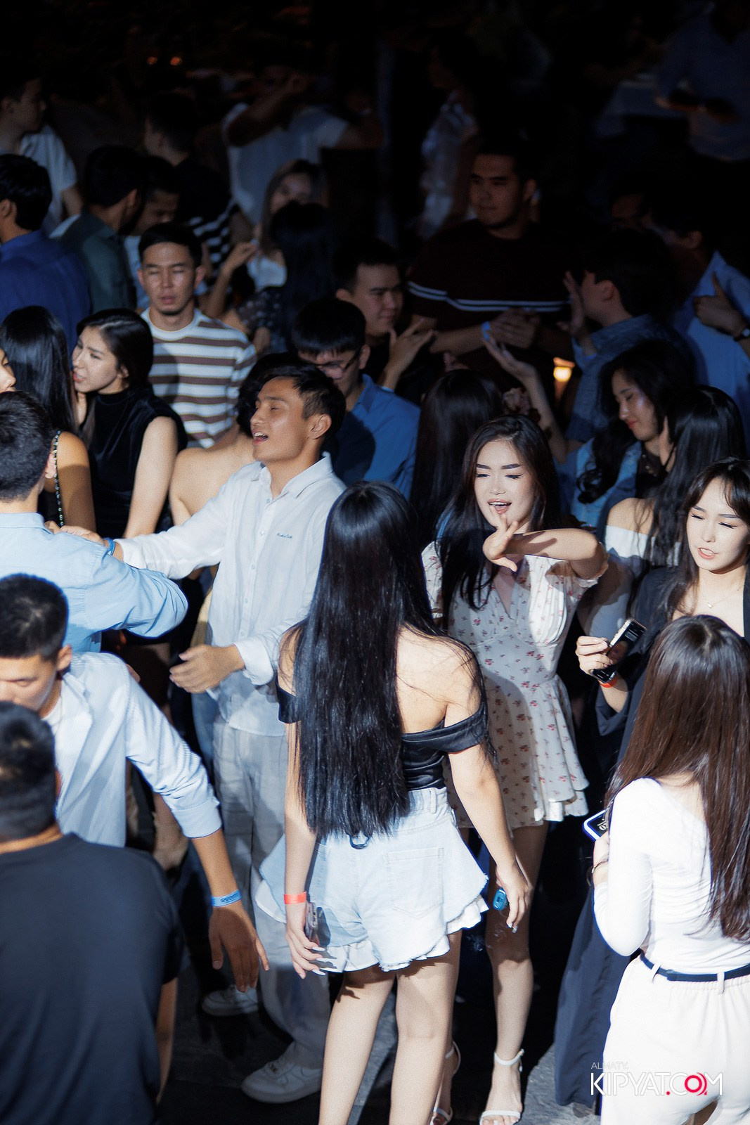 EVENT BAR. КИПЯТКОМ АЛМАТЫ!