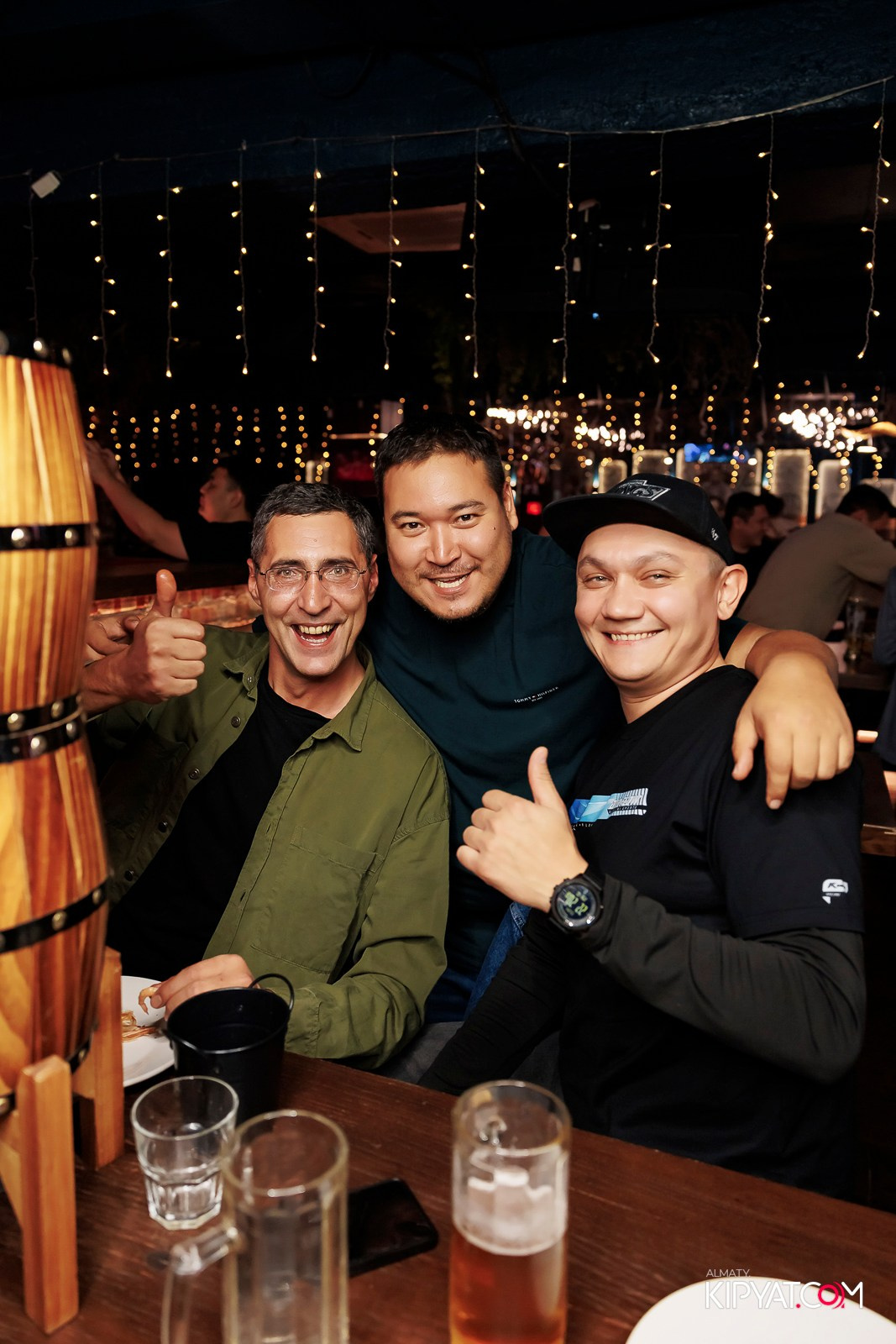 MUNCHEN PUB NA PANFILOVA. КИПЯТКОМ АЛМАТЫ!