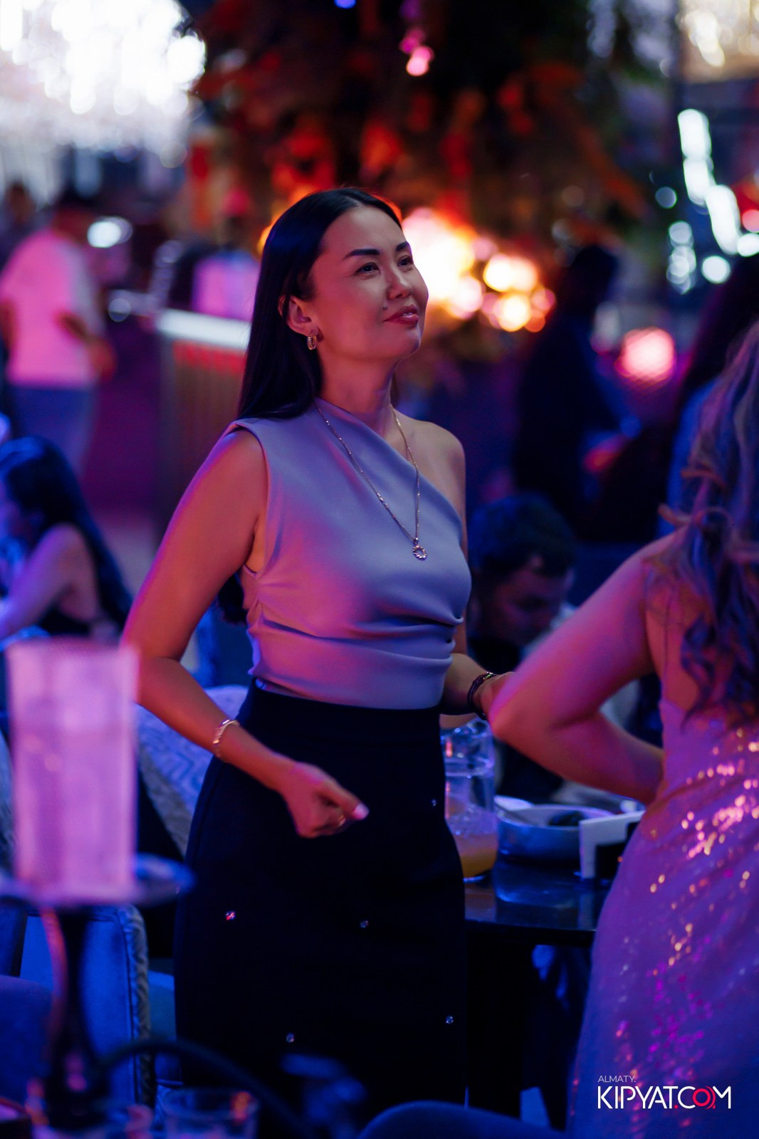 FRIENDS BAR & TERRACE. КИПЯТКОМ АЛМАТЫ!