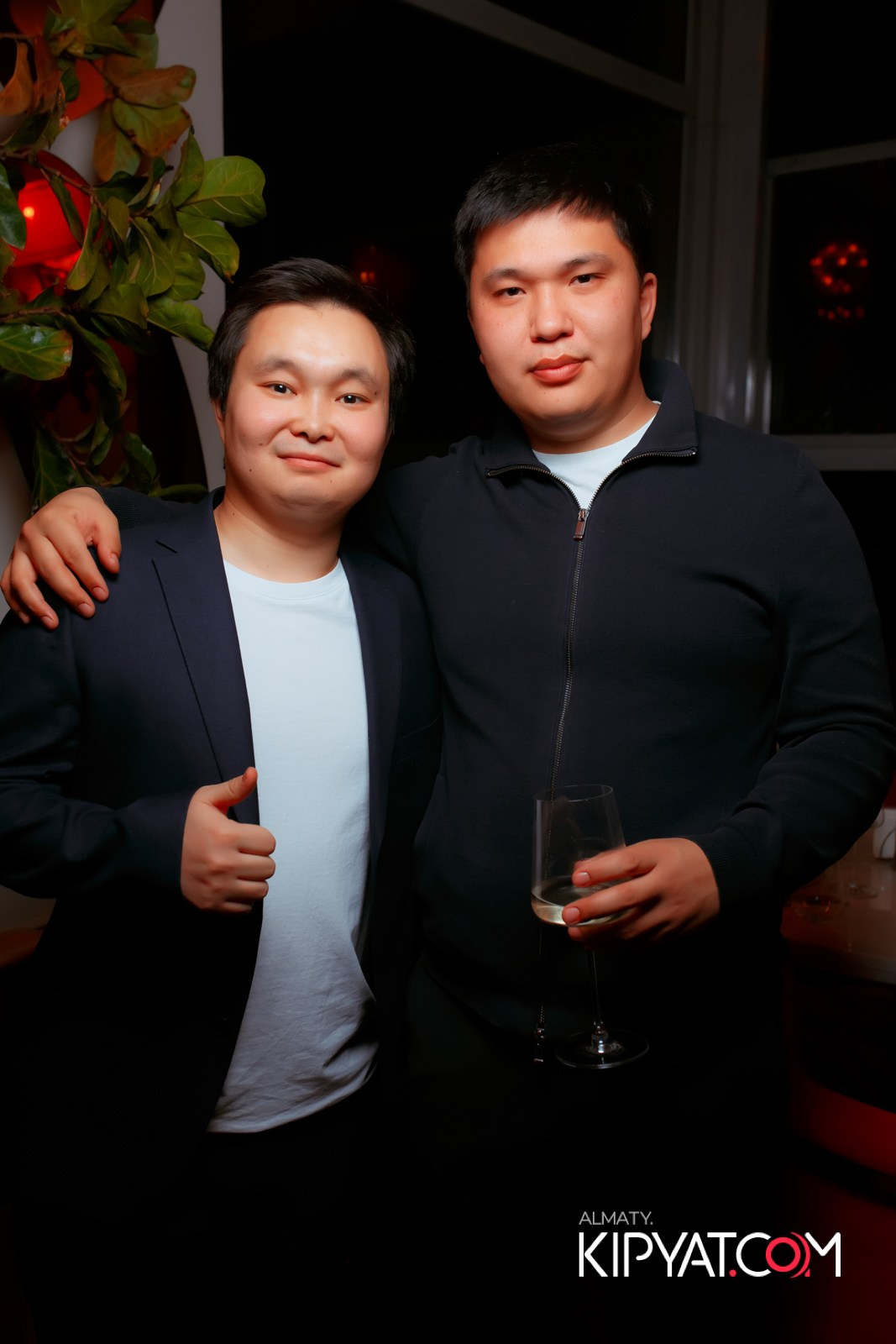 РЕСТОРАН BARFLY. КИПЯТКОМ АЛМАТЫ!