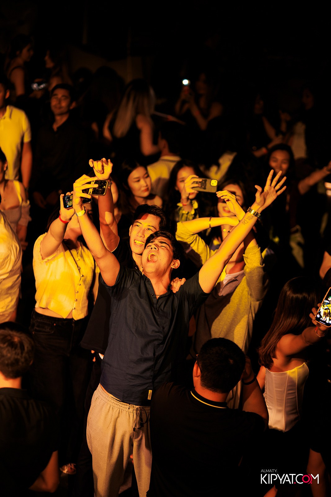 EVENT BAR. КИПЯТКОМ АЛМАТЫ!