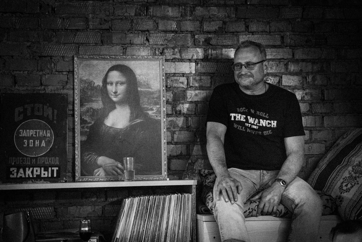 Комната 60. Квартирник у Саакяна. Семейный и свадебный фотограф Катя Антонова Москва Сочи