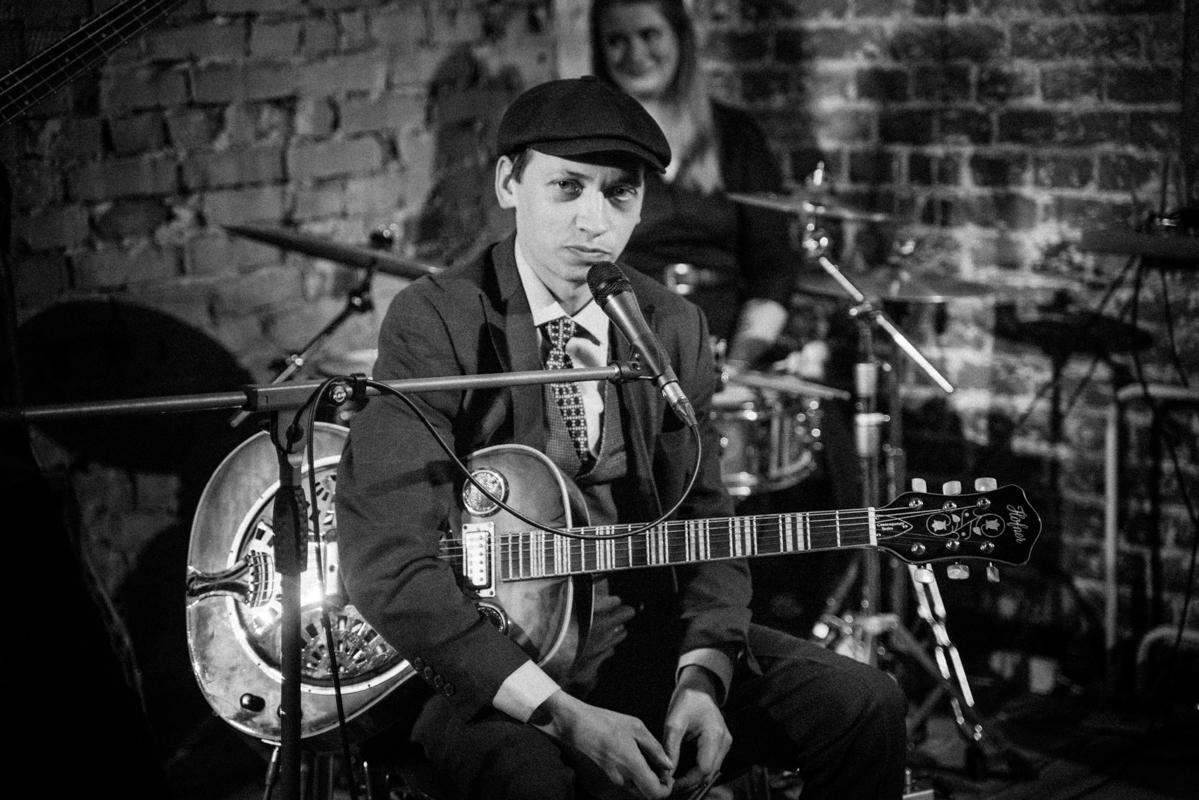 Комната 60. Квартирник у Саакяна. Семейный и свадебный фотограф Катя Антонова Москва Сочи