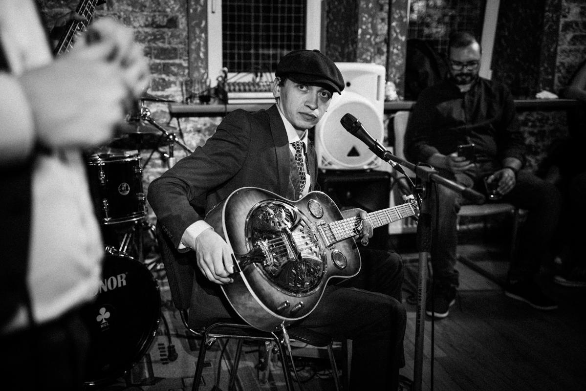 Комната 60. Квартирник у Саакяна. Семейный и свадебный фотограф Катя Антонова Москва Сочи