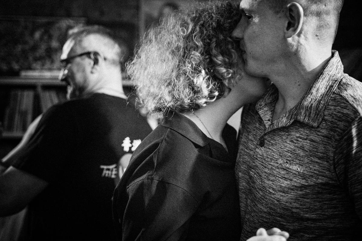 Комната 60. Квартирник у Саакяна. Семейный и свадебный фотограф Катя Антонова Москва Сочи