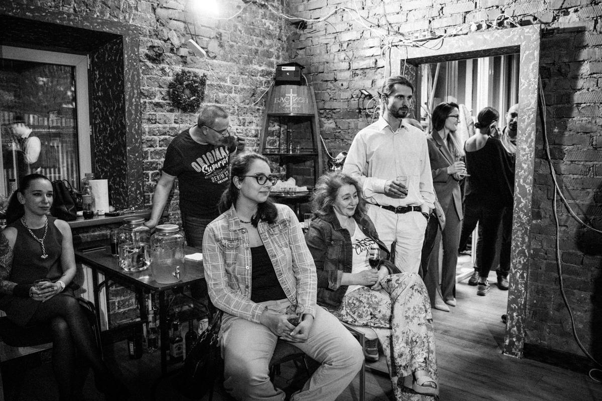 Комната 60. Квартирник у Саакяна. Семейный и свадебный фотограф Катя Антонова Москва Сочи