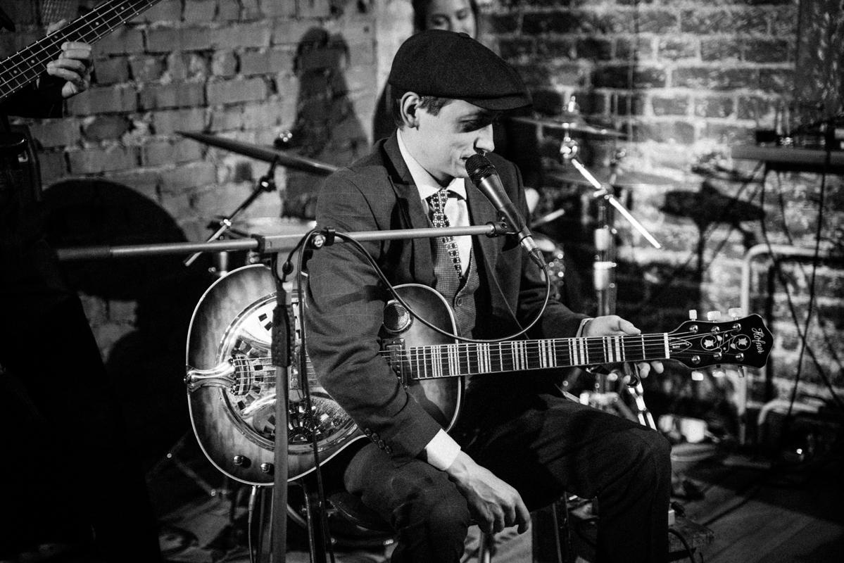 Комната 60. Квартирник у Саакяна. Семейный и свадебный фотограф Катя Антонова Москва Сочи