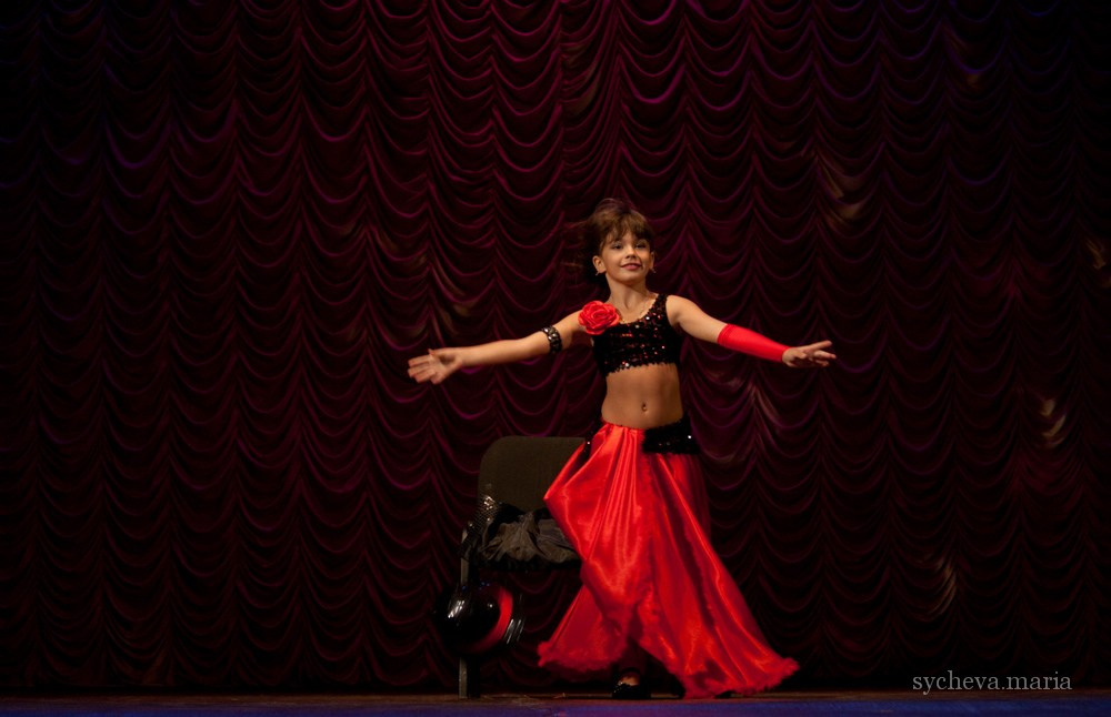 Амира. Детский концерт. Детский и семейный фотограф, фотограф мероприятий Нижний Новгород