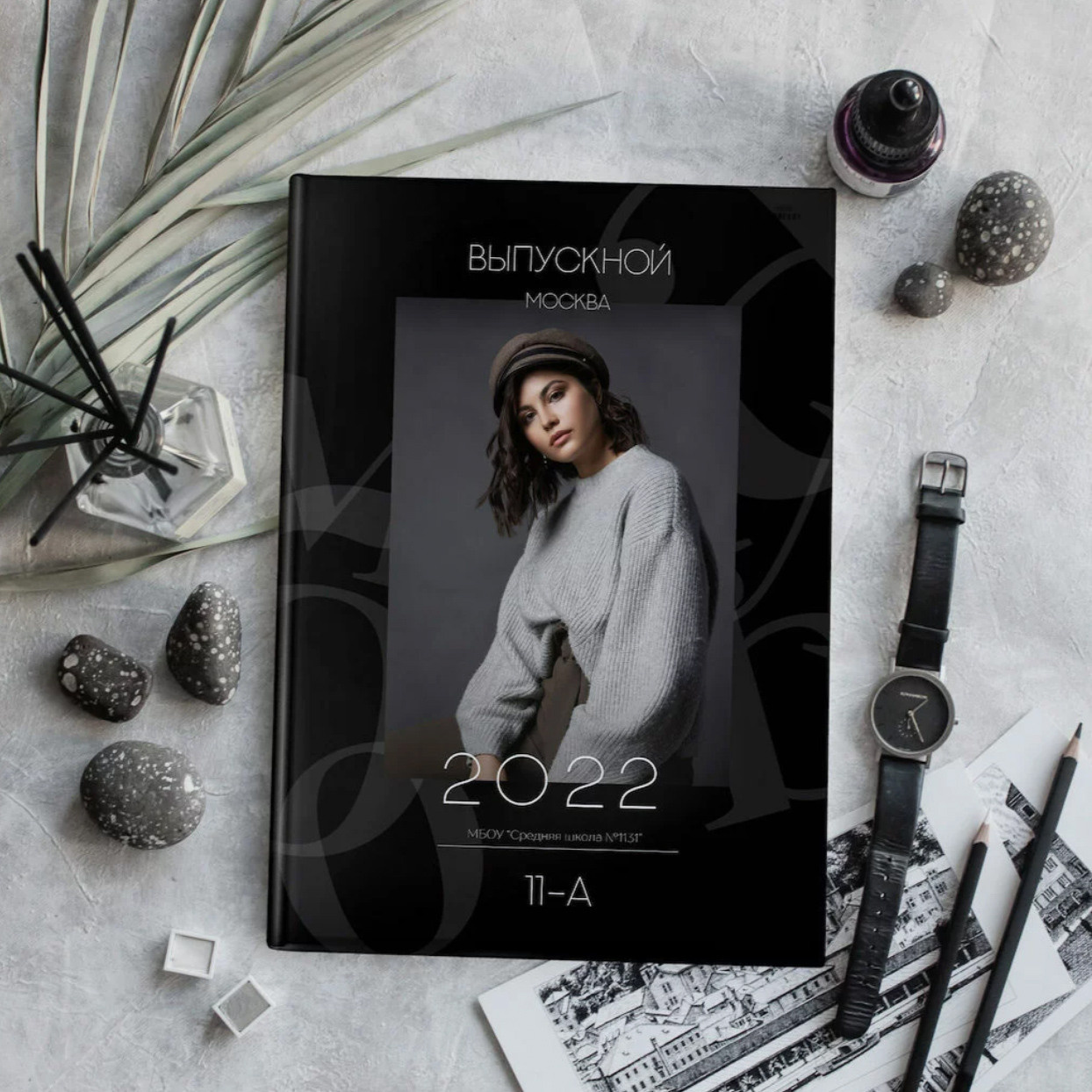 Дизайн альбома Чёрный / Белый. Выпускной школьный альбом в Москве / Школьный фотограф Юлия Михайленко