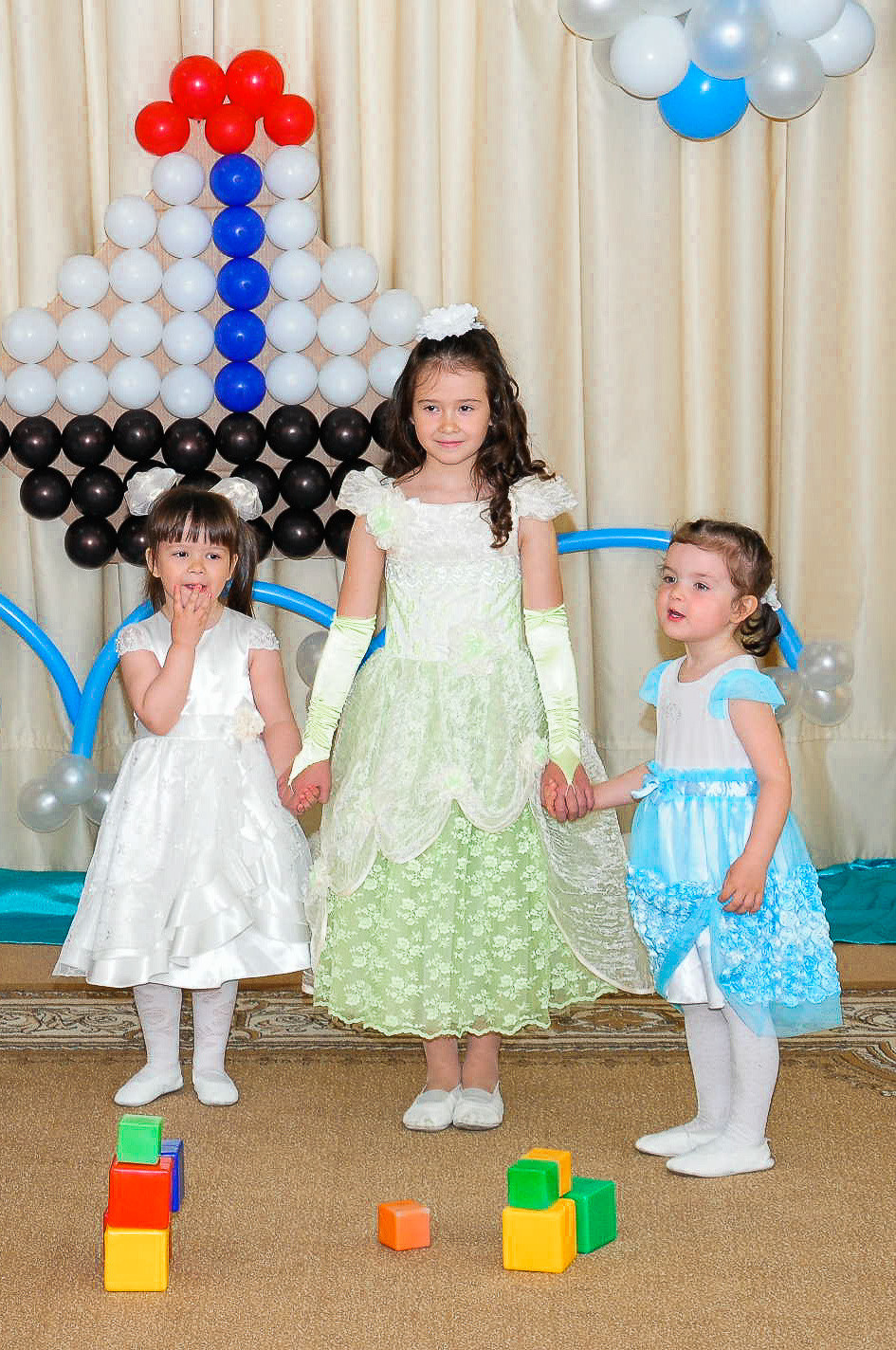 Выпускной в детском саду. Выпускной школьный альбом в Москве / Школьный фотограф Юлия Михайленко