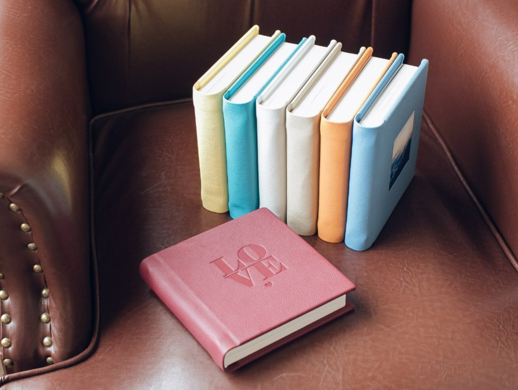 Свадебная фотокнига и семейная фотокнига. Свадебный фотограф в Санкт-Петербурге Венера Ахметова