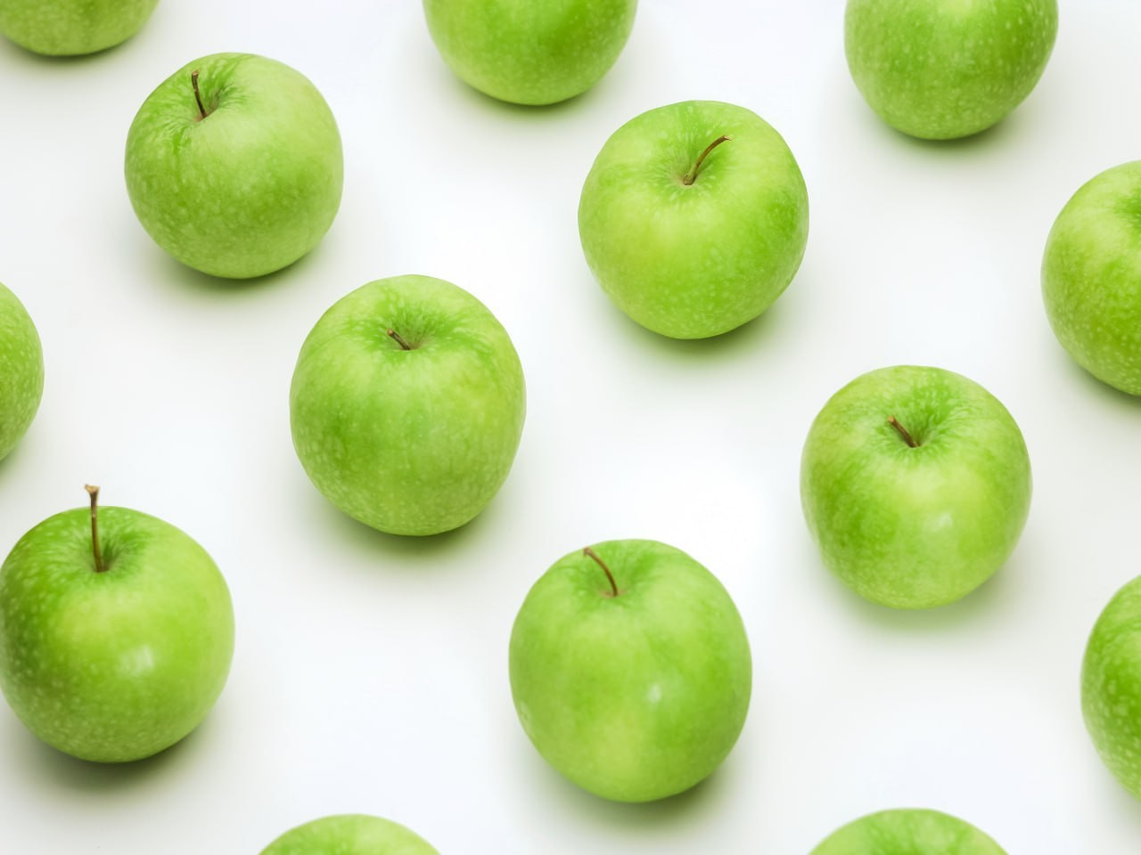 Собрано в саду. OLEG STRATIEVSKY