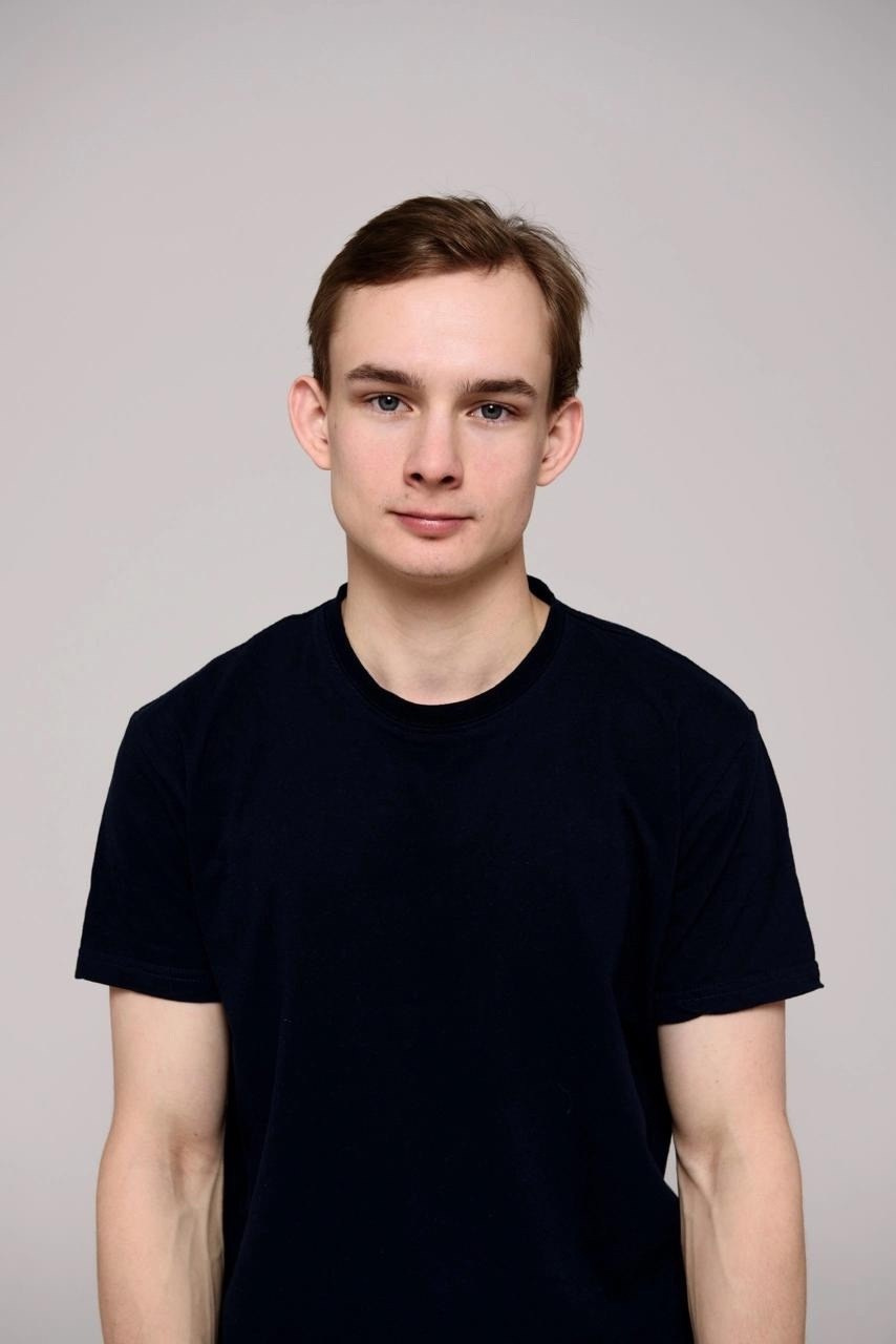 Николай Костарев 21 год. Актёрское агентство