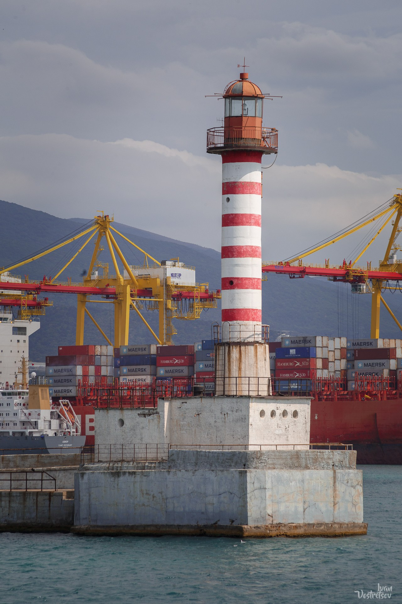 Стрит / Архитектура / Путешествия. Портретный, интерьерный и фуд фотограф в Перми Иван Вострецов