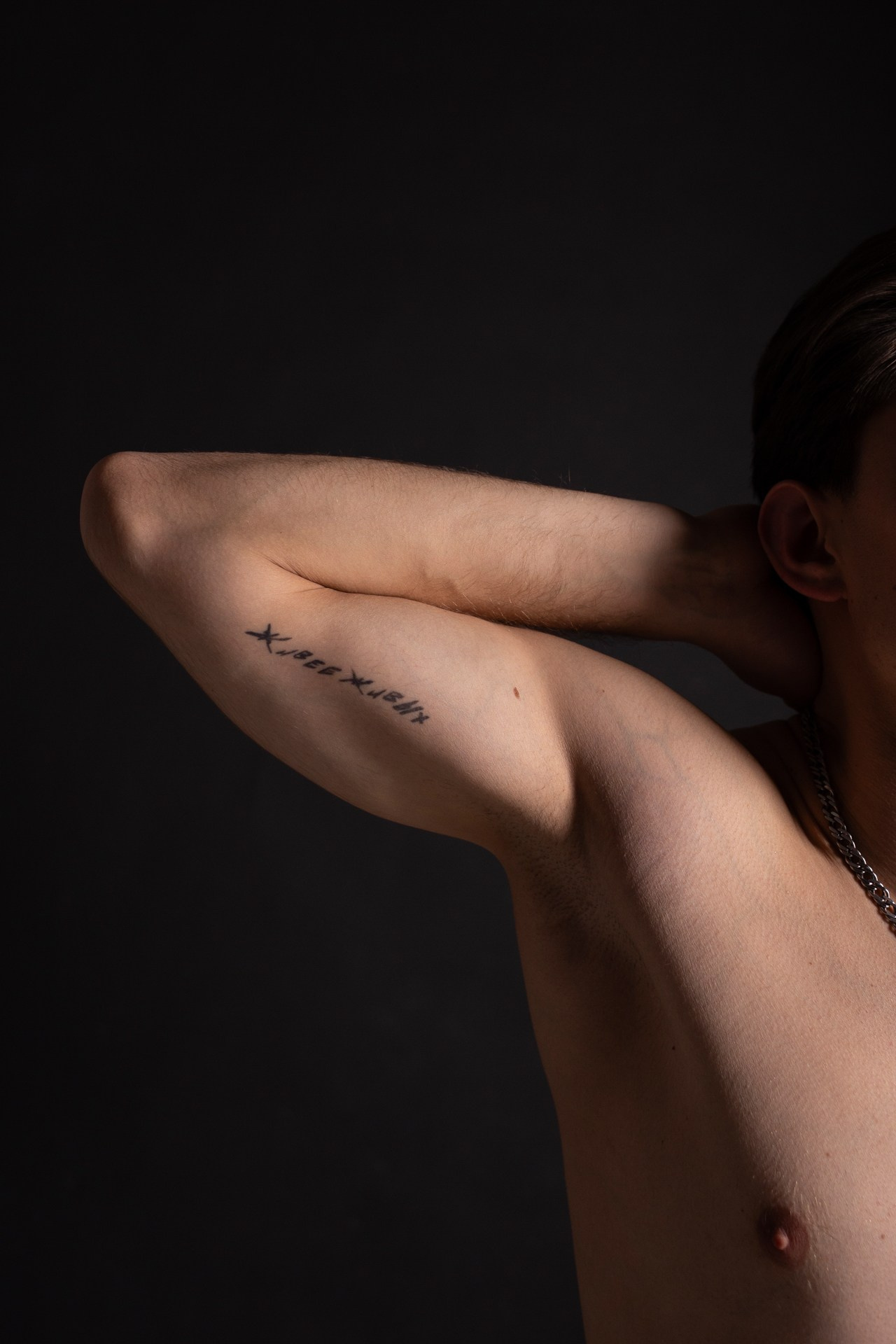 Мужская фотосессия в студии. Фотограф Анастасия Мухитдинова