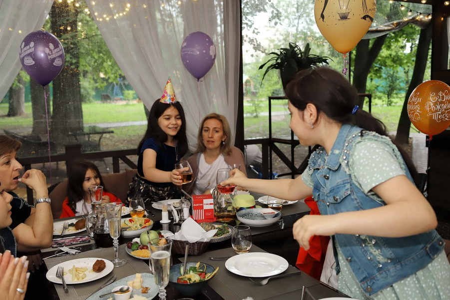 Девятый день рожденья Тамары. Профессиональный фотограф в Подольске Елена Локтионова