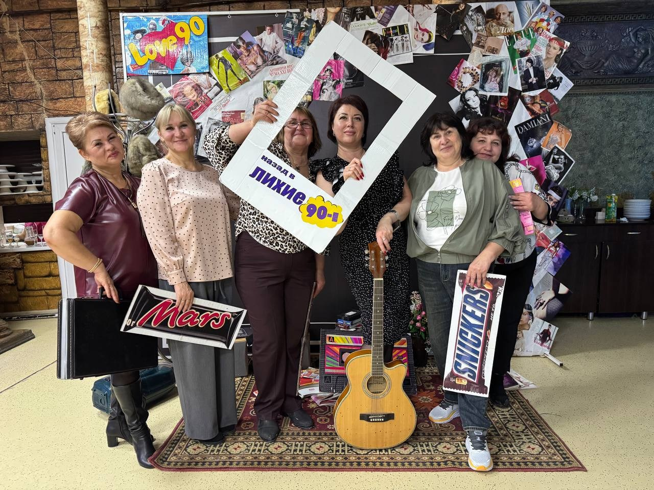 Тематические вечеринки с ведущей Мариной Гребенниковой. Организатор праздников. Ведущая Марина Гребенникова