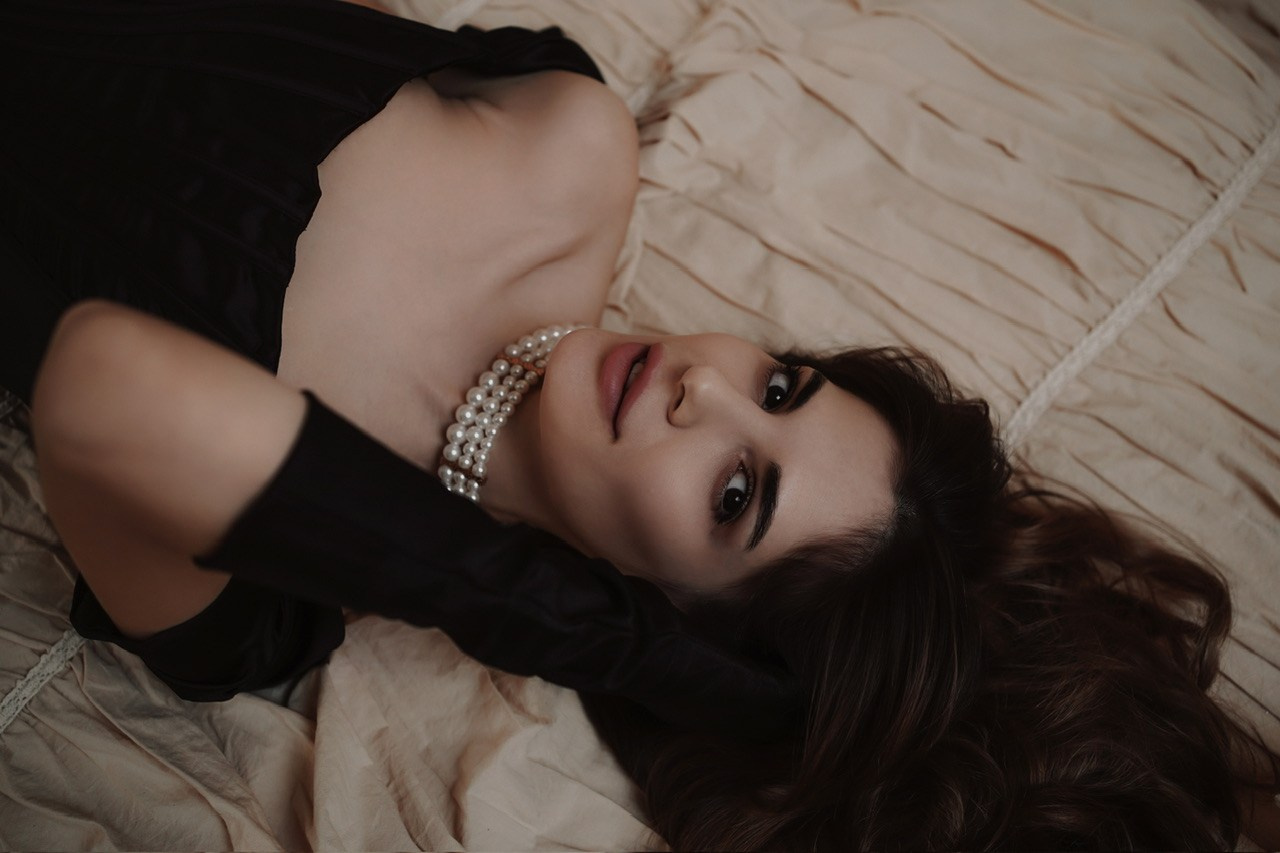 Фотосессия в студии Флэт. Свадебный фотограф в Ростове-на-Дону. Таинство Крещения и Венчания, семейные фотосессии. Алёна Чёботова