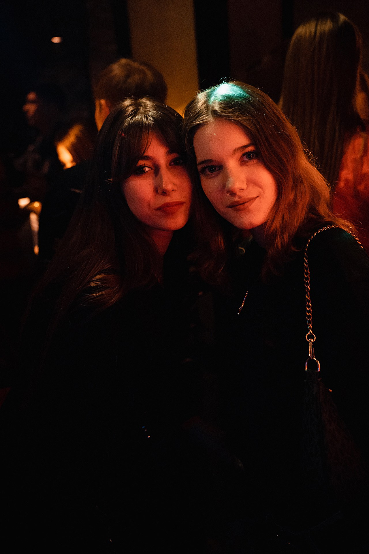 ЦЕНЗУРА БАР. Анастасия Попова — свадебный и репортажный фотограф | Воронеж, Павловск