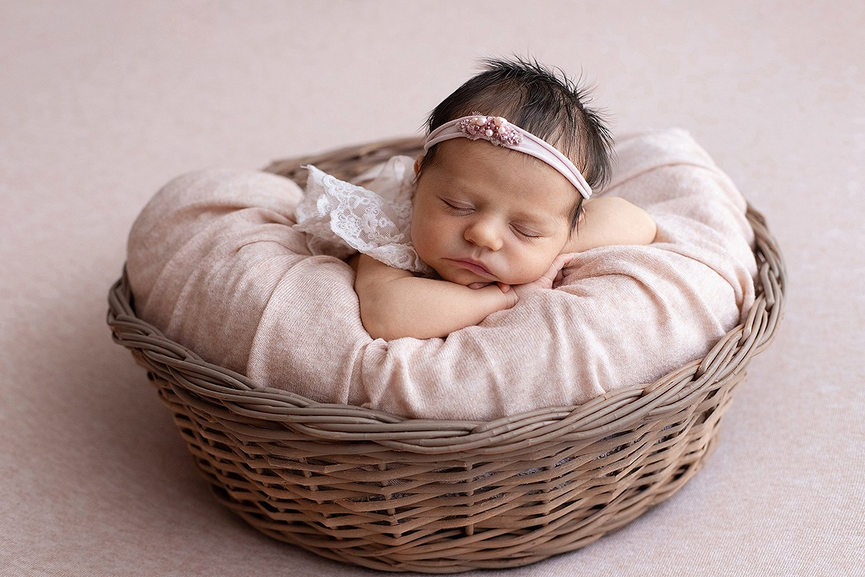 Newborn. Фотограф новорожденных в Екатеринбурге Татьяна Продан