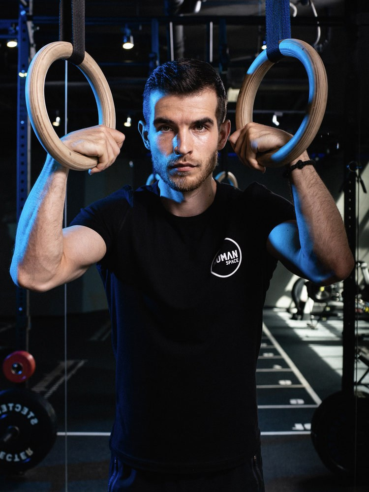 Рекламный фотограф в Москве, рекламная съемка и ретушь, студийная съемка для актерского портфолио, портретный фотограф Москва 