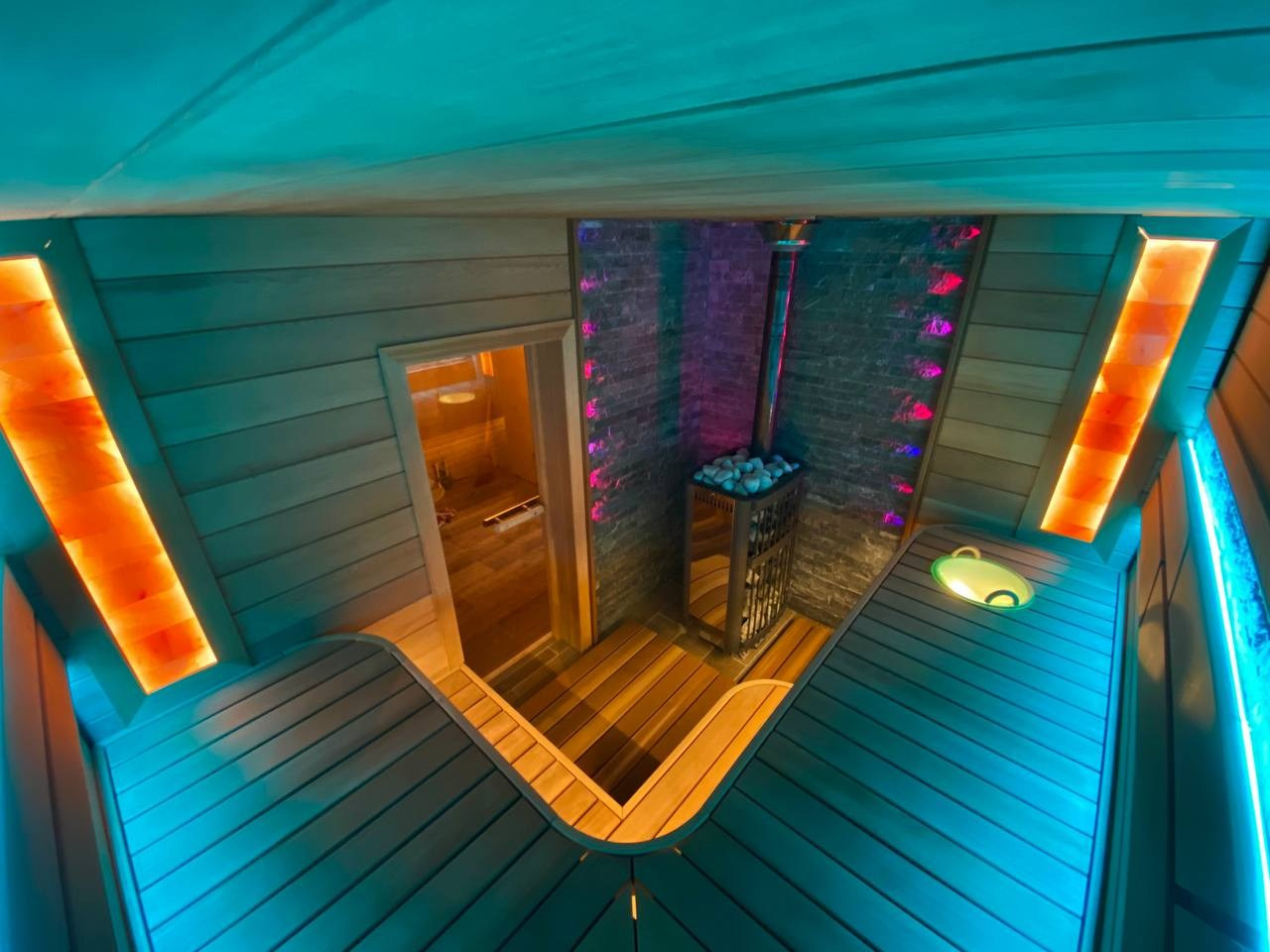 Уникальная парная в Магнитогорске от MBSaun: авторский проект, тёплая атмосфера и всё для комфортного парения. SaunaTopMasters