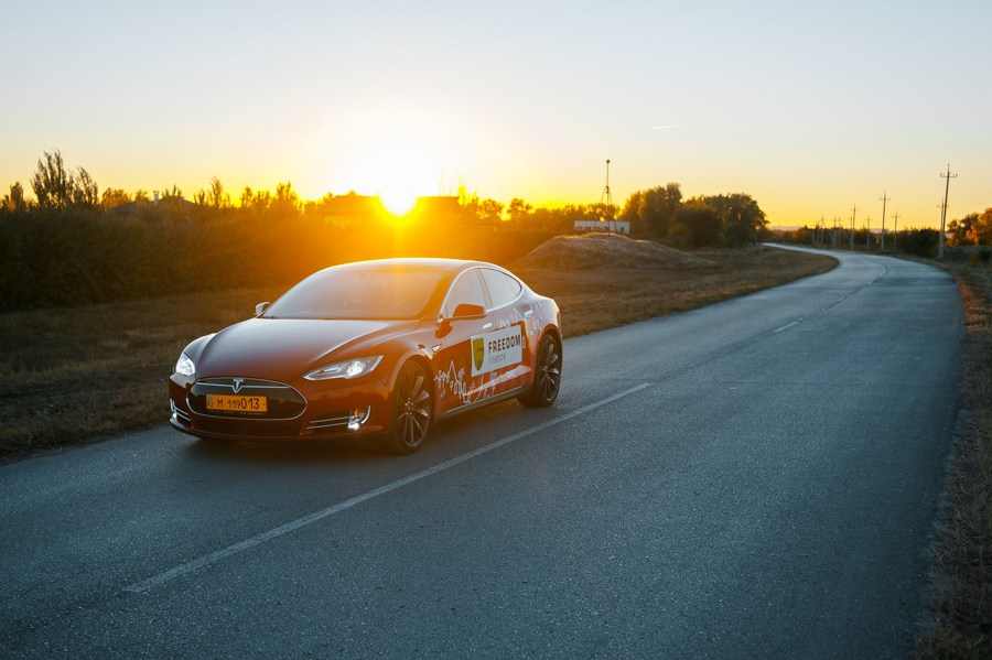 Тест-драйв Tesla. Главная