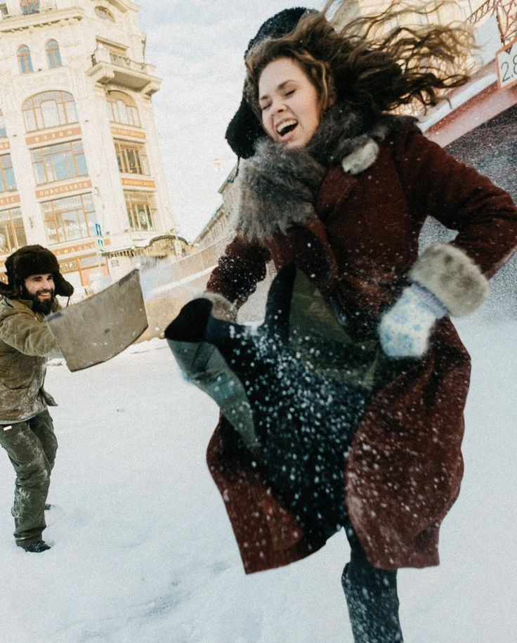 Зимняя с варежками. Александра Мельниченко/ Бегающий фотограф