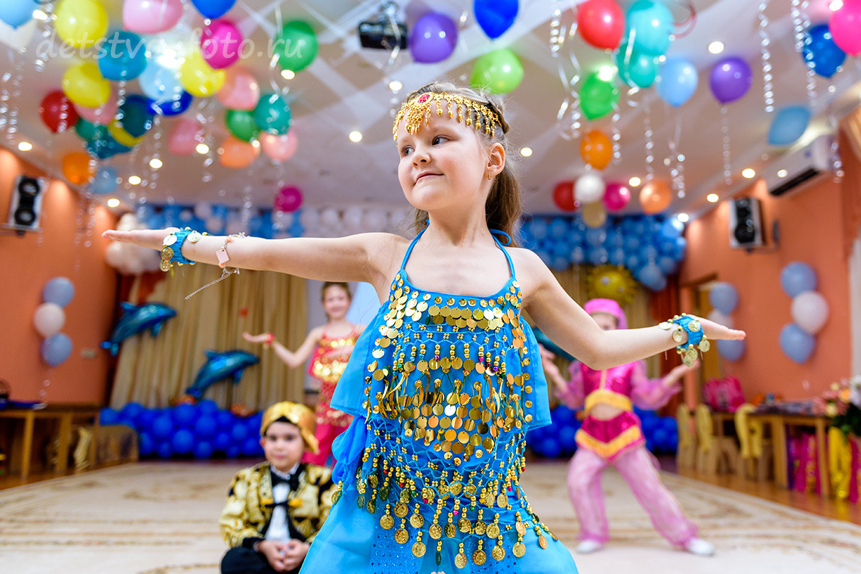 Праздники. Детство-Фото