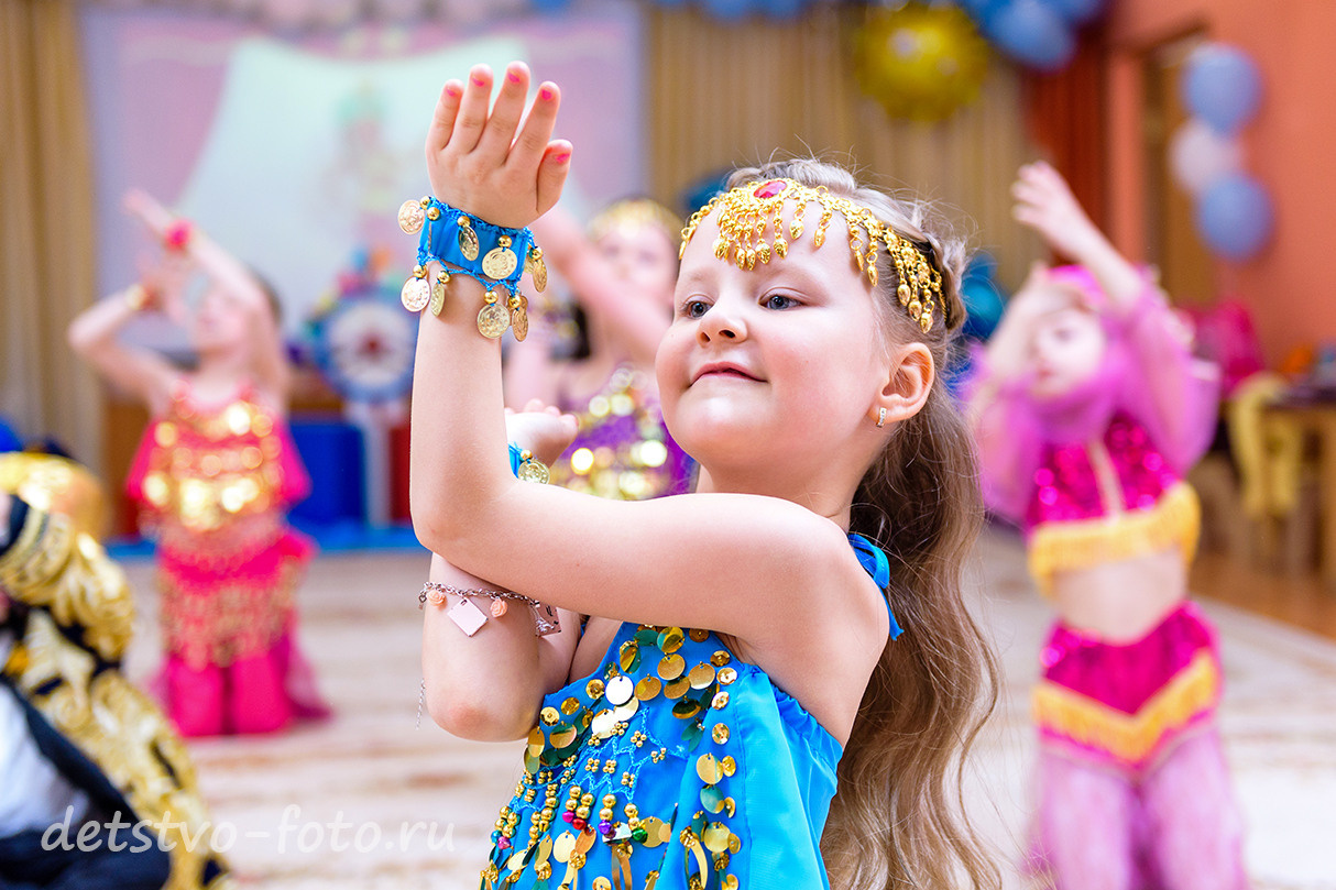 Праздники. Детство-Фото