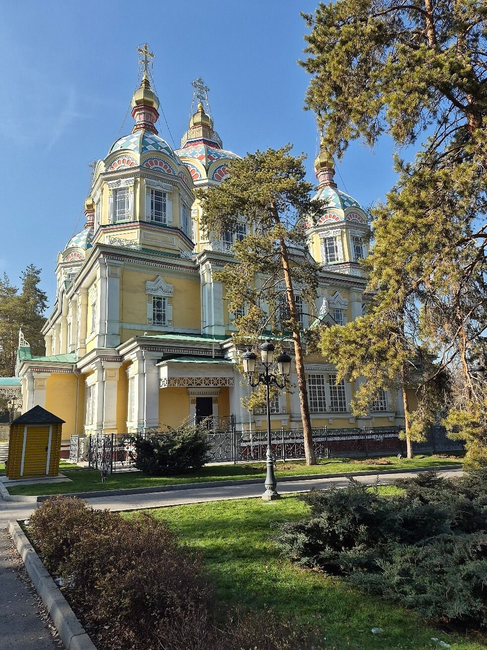 Свято-Вознесенский кафедральный собор в Алматы — Зенковский собор