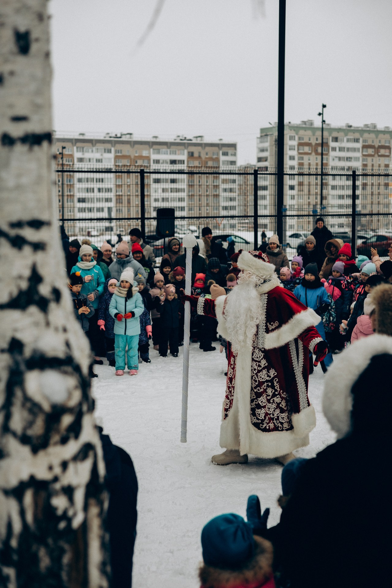 Репортажная съемка про Новогодний праздник для детей. Семейный фотограф в Ижевске Даша Денисова