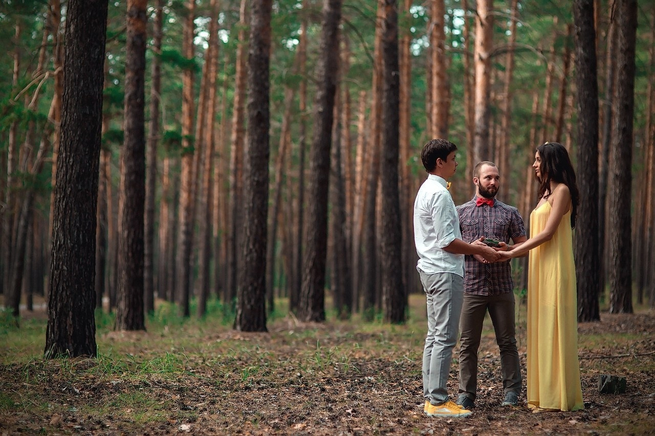 Свадьба в лесу. Свадебный и семейный фотограф Москва, Звенигород, Одинцово, Можайск,
