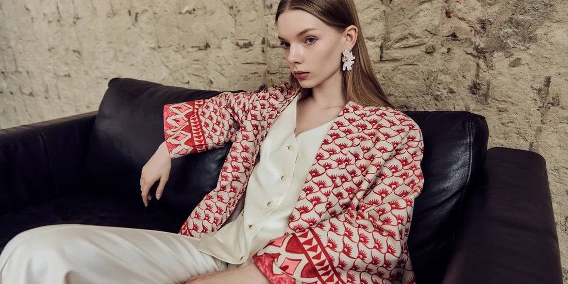 Wis-Wis лукбук. Стилист медийных личностей