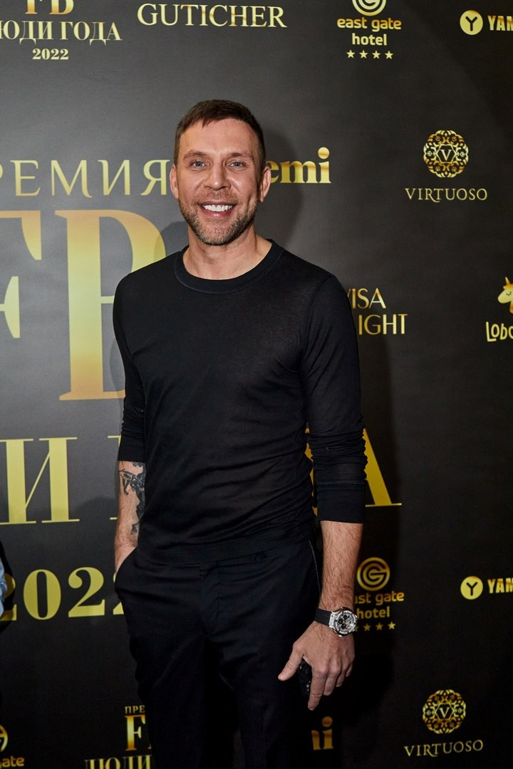 FB. Art photographer Nino