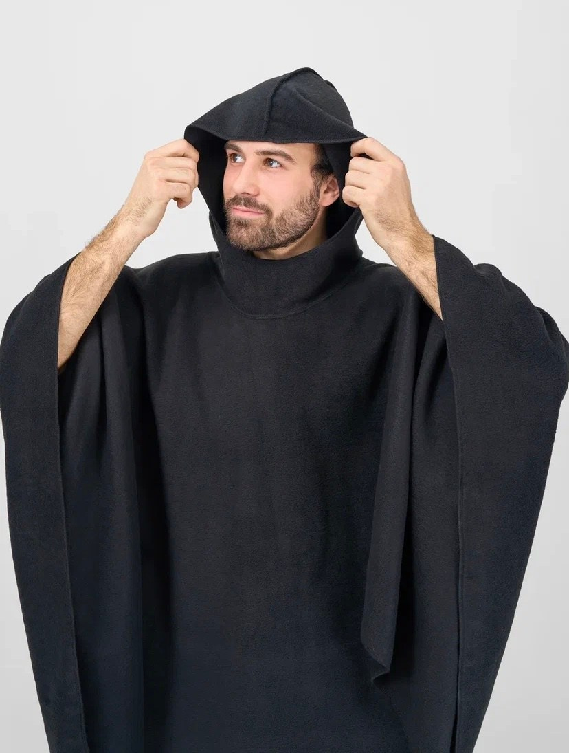 Михаил А. Мен. Фото и видео продакшн в Москве — съемка для брендов и маркетплейсов