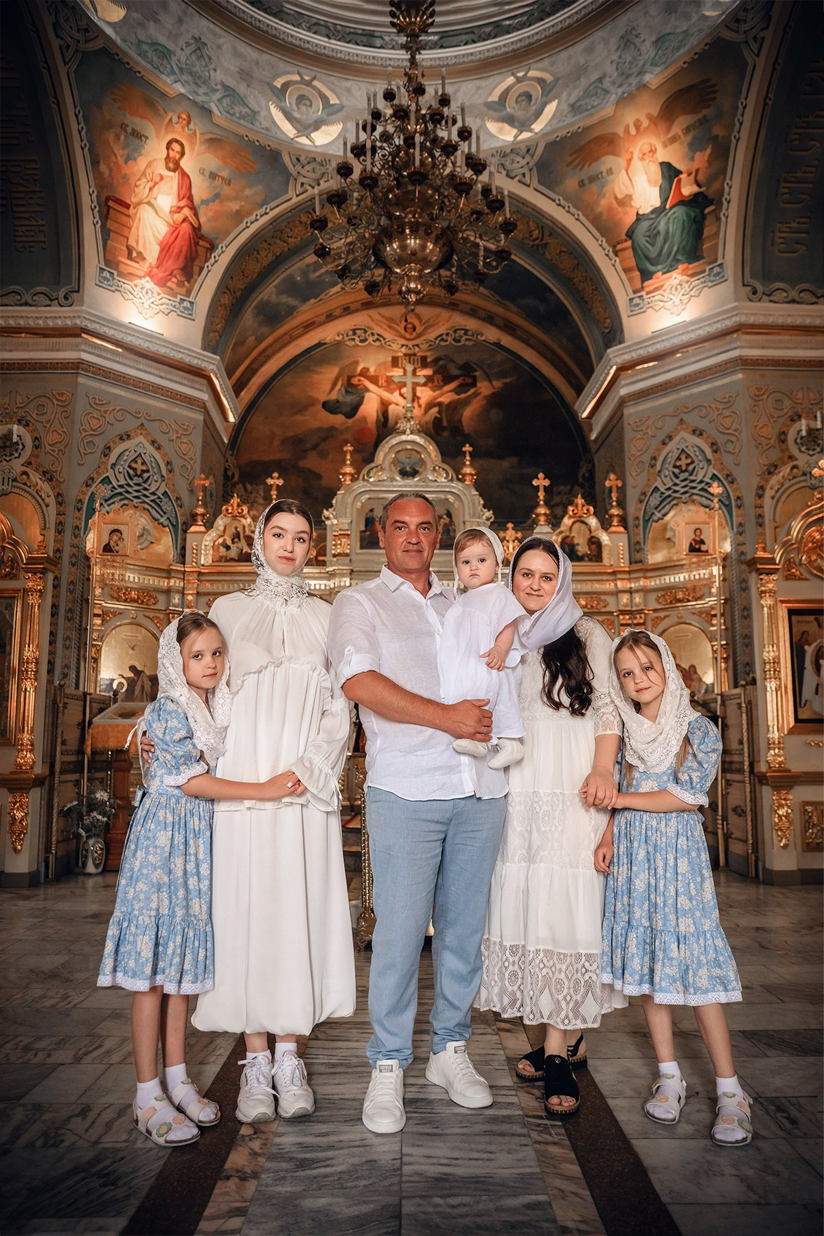 Фотосессия крещений - Портфолио Елены Арди. Фотограф на крещение и венчание в Самаре и Тольятти Елена Арди