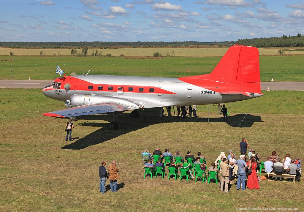 Ил-14, Ильюшин, самолёт, легенда поршневой авиации, самолёт 50-х годов. Авиационная техника для кино, рекламы и фотосессий