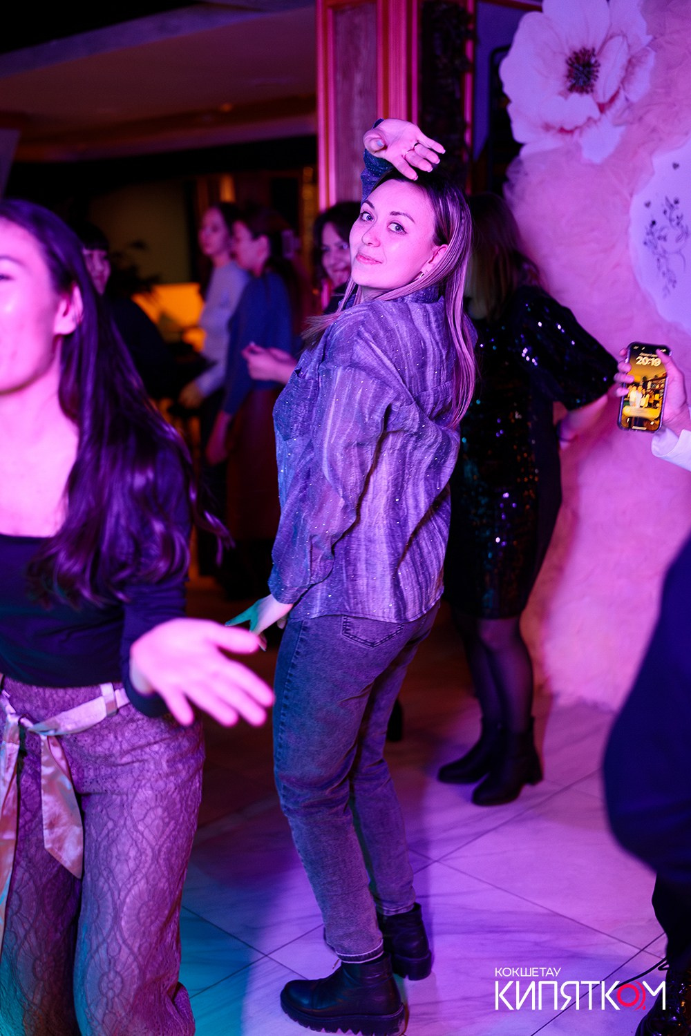 ШАШЛЫЧНЫЙ ДВОР (АУЕЛЬБЕКОВА). КИПЯТКОМ КОКШЕТАУ