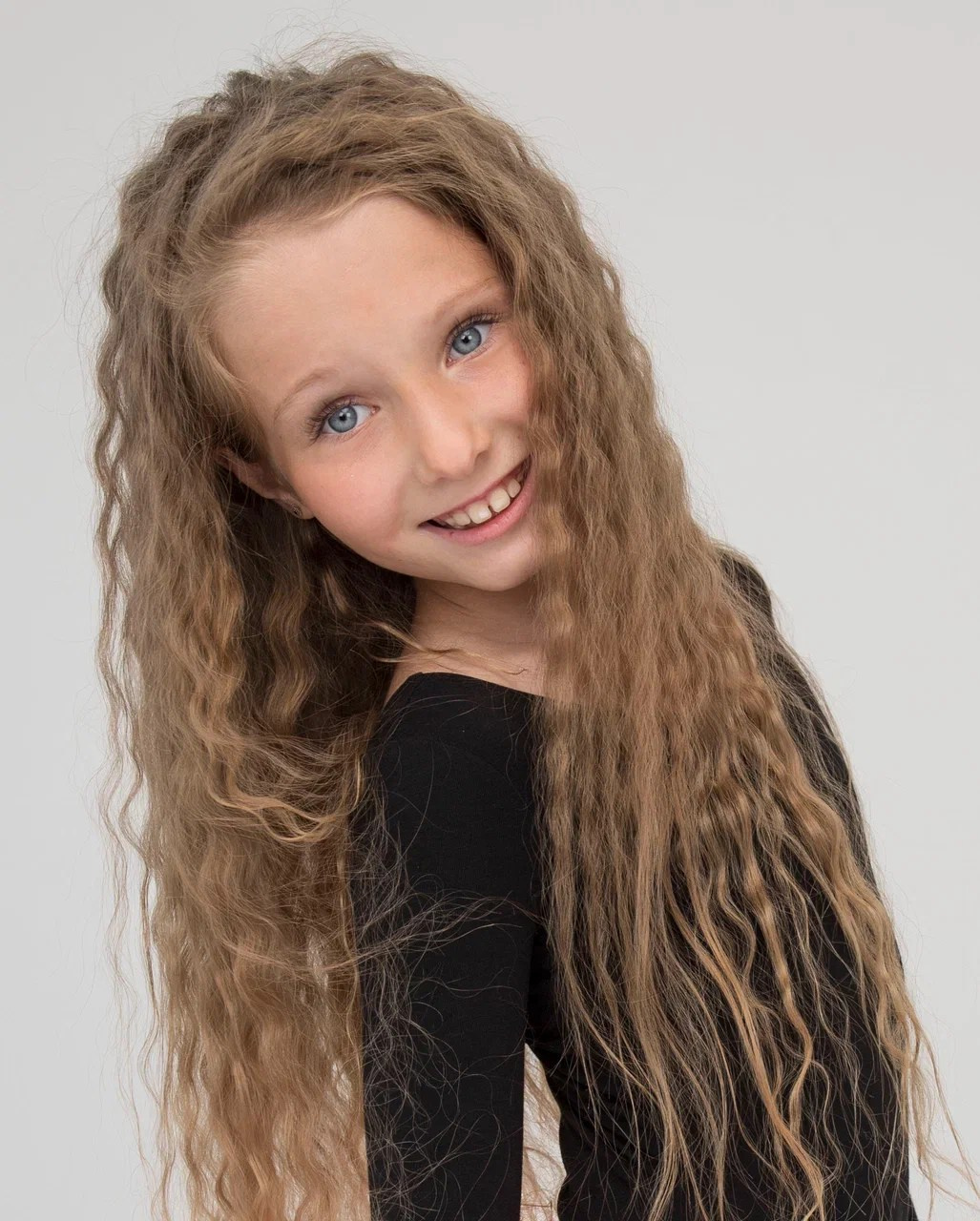 Макарова Мишель 8 ЛЕТ 134 СМ. Детское модельное агентство Musthave agency. База профессиональных моделей