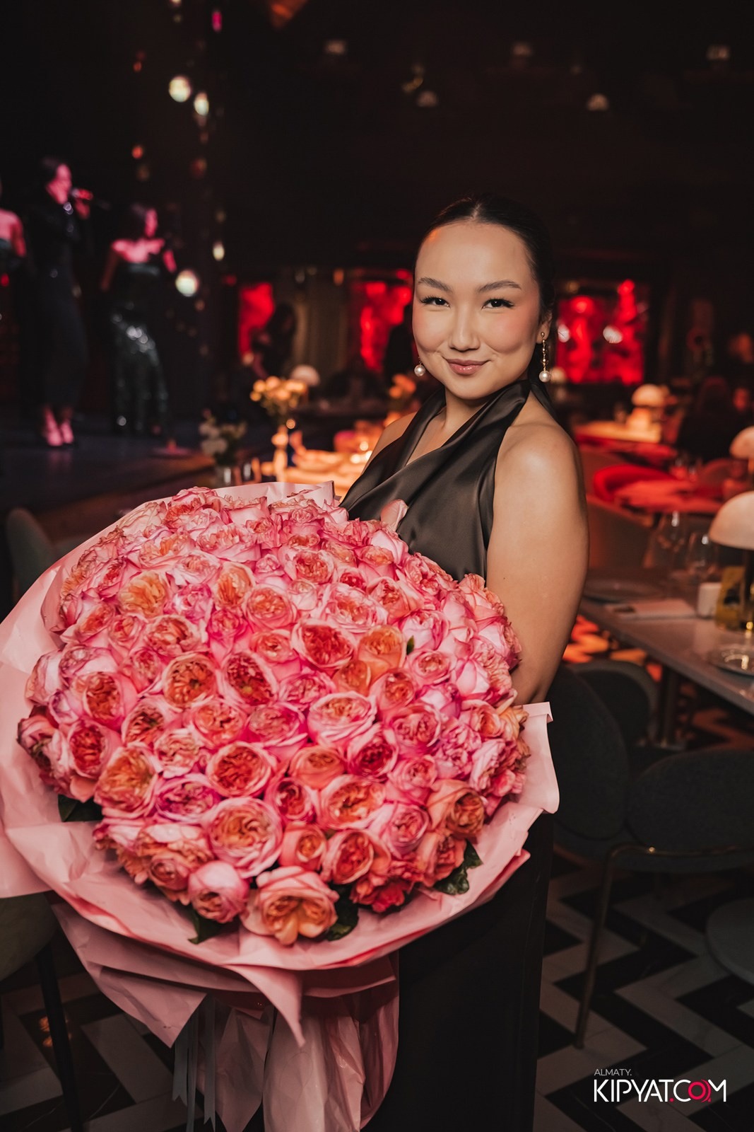 QUEEN. КИПЯТКОМ АЛМАТЫ!