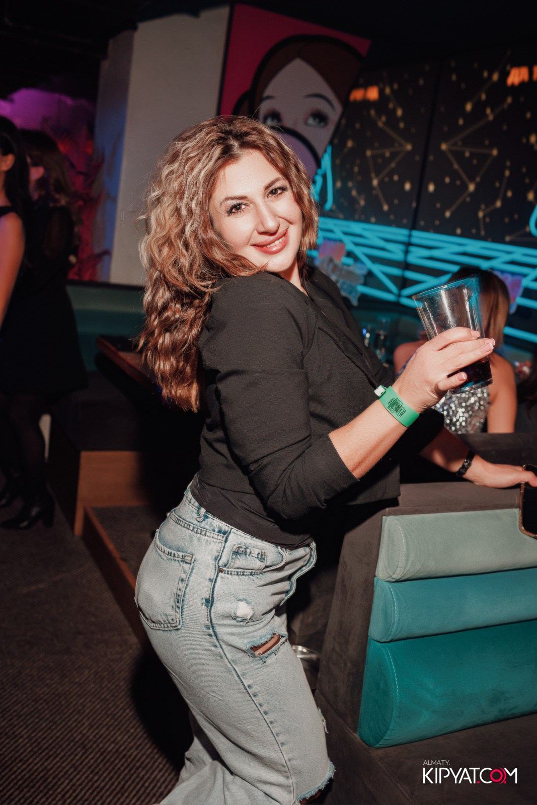 BEAUTY ЁЛКА SANTA BARBARA SPECIAL GUEST ГРУППА MILLENIUM 5 ТРИБЬЮТ ШОУ. КИПЯТКОМ АЛМАТЫ! Фотосъемка мероприятий в Алматы