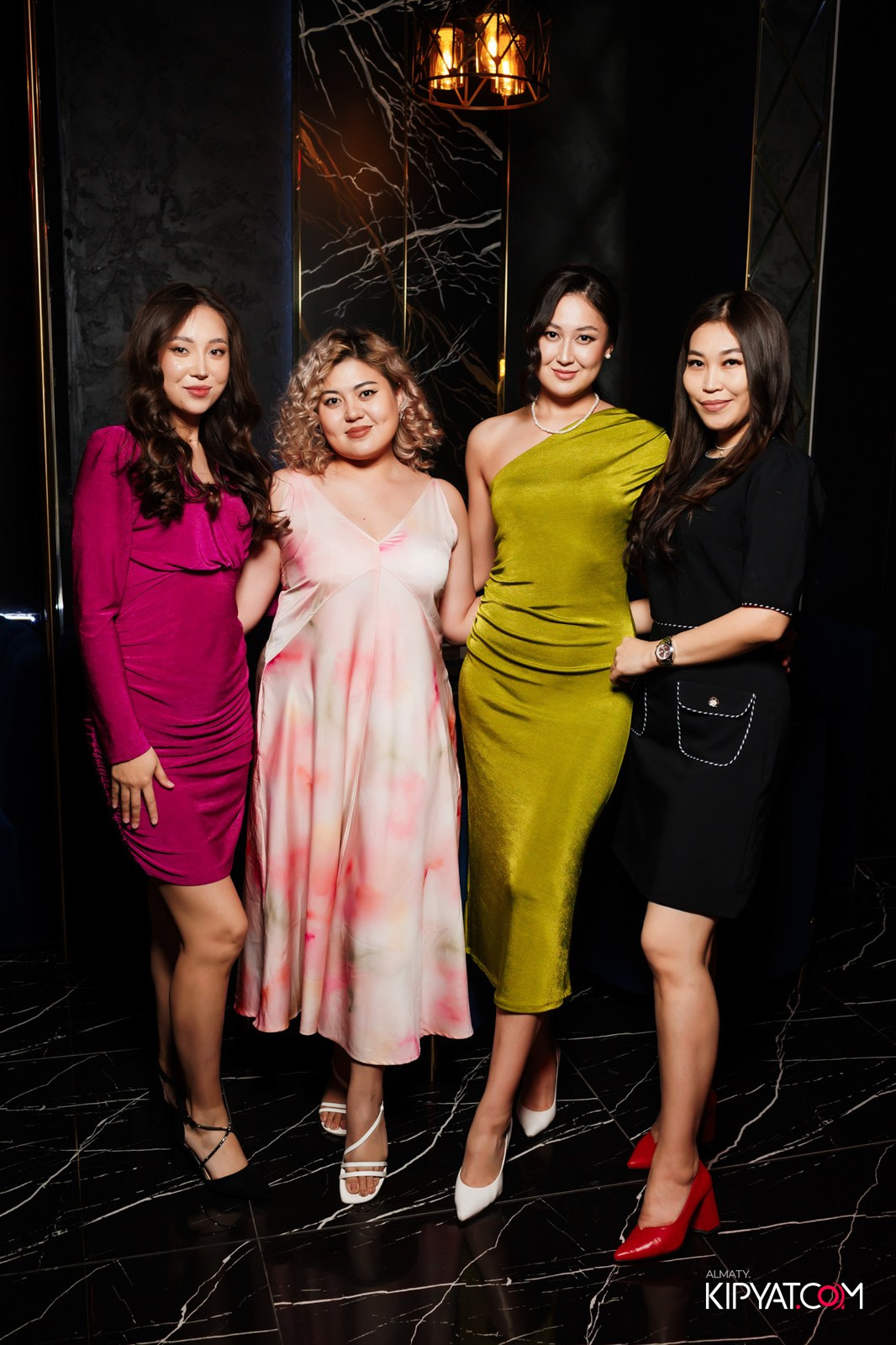 MOOD KARAOKE & TERRACE. КИПЯТКОМ АЛМАТЫ!