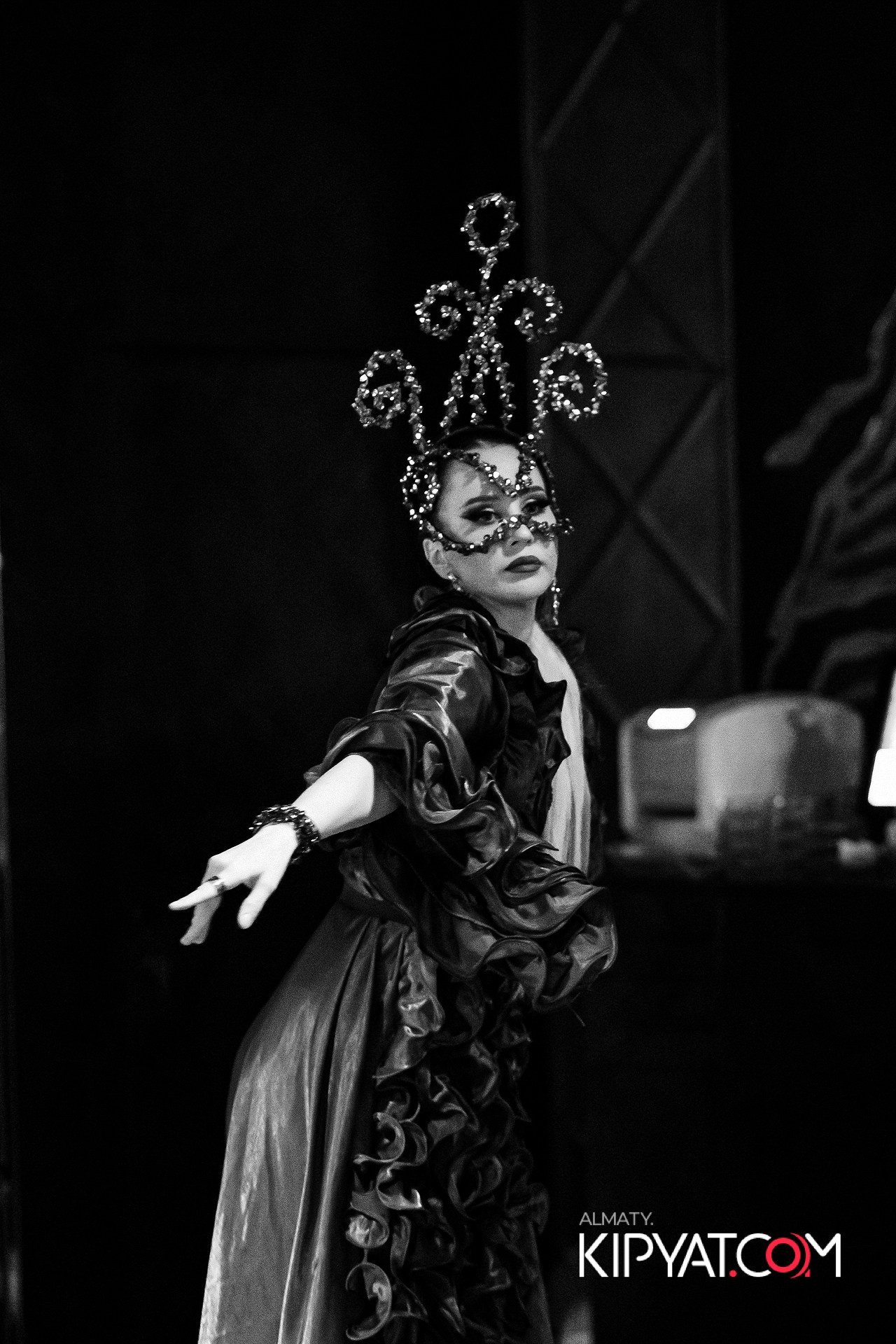 MOOD KARAOKE & TERRACE. КИПЯТКОМ АЛМАТЫ!