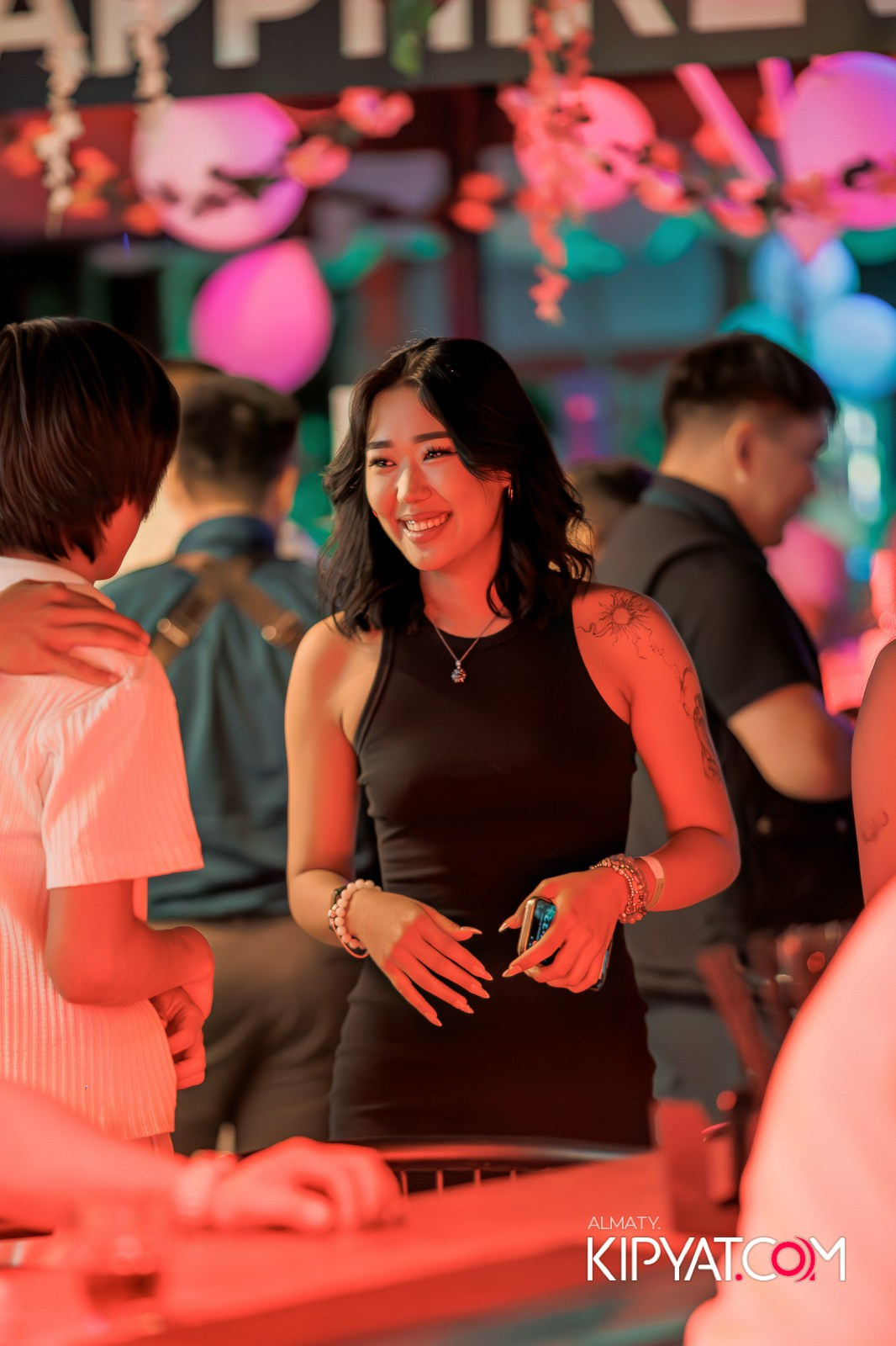 SKY BAR. КИПЯТКОМ АЛМАТЫ!