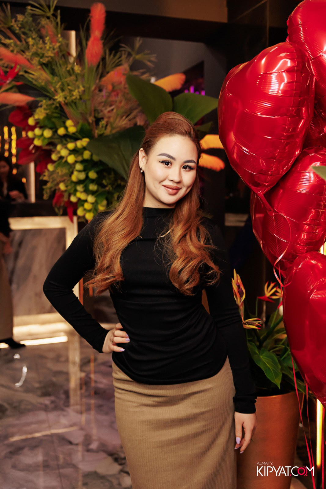 БАР ПАНАЕХАЛИ НА ДОСТЫК. КИПЯТКОМ АЛМАТЫ!