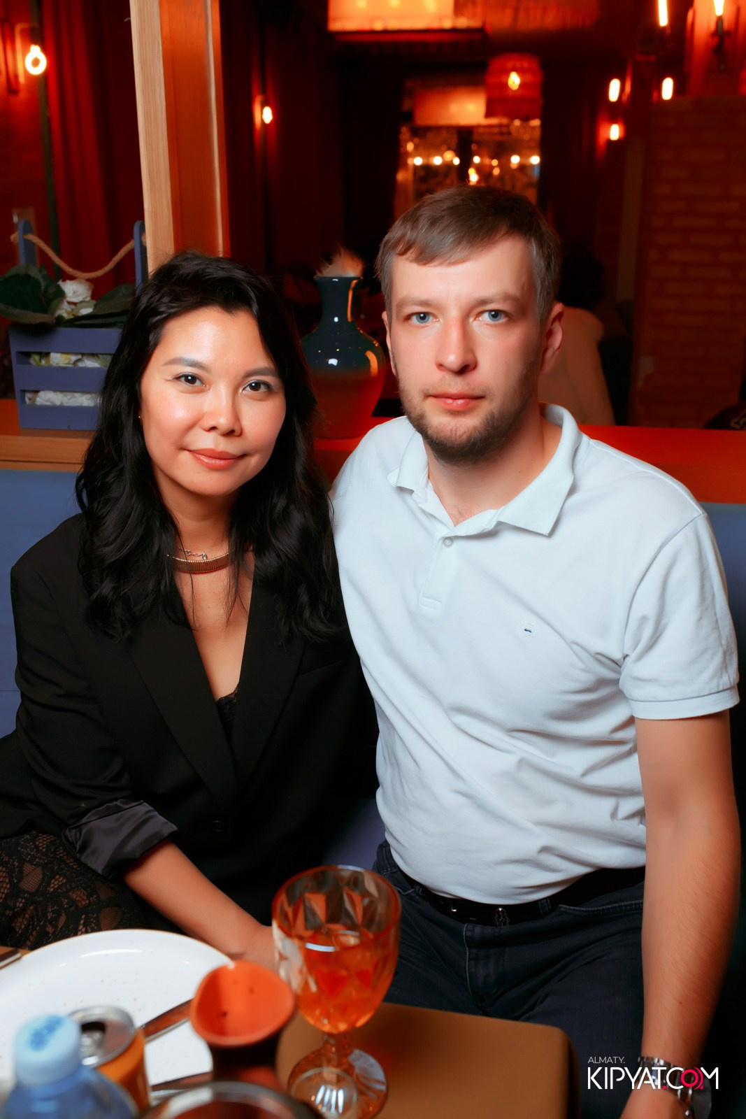 ГРУЗИНСКИЙ ДВОР НА КАБАНБАЙ БАТЫРА. КИПЯТКОМ АЛМАТЫ!