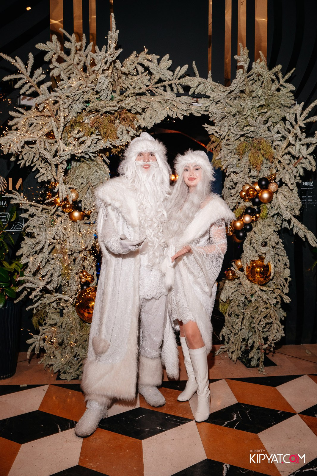 MOOD KARAOKE & TERRACE. КИПЯТКОМ АЛМАТЫ!