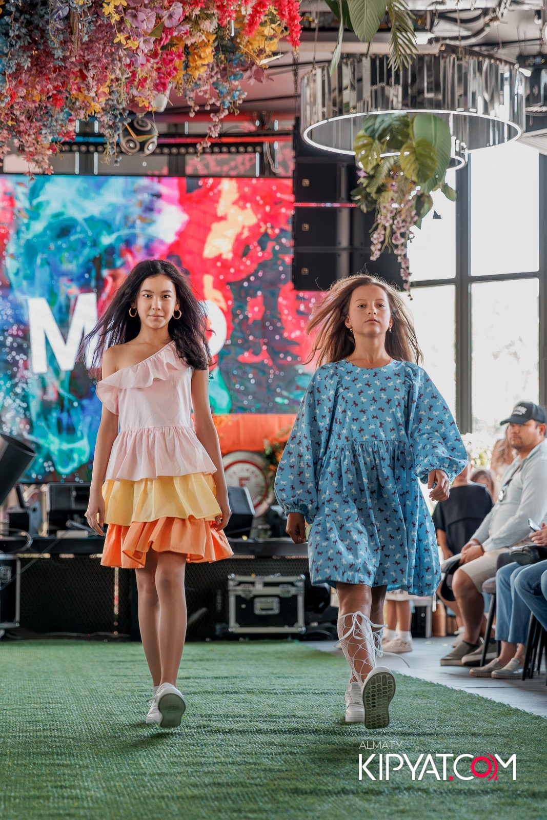 PROM KIDS FASHION SHOW. КИПЯТКОМ АЛМАТЫ!