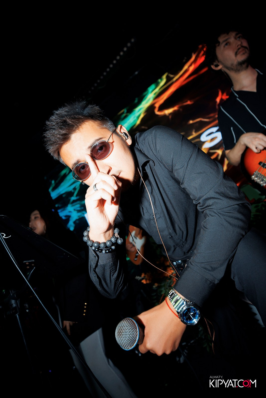 FRIENDS BAR & TERRACE. КИПЯТКОМ АЛМАТЫ!